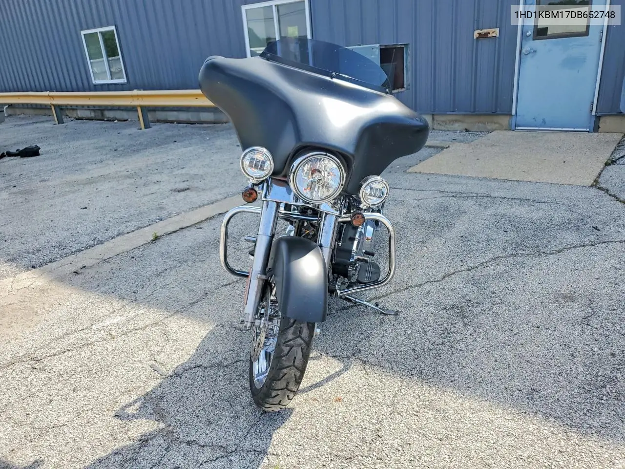 2013 Harley-Davidson Flhx Street Glide VIN: 1HD1KBM17DB652748 Lot: 59307986