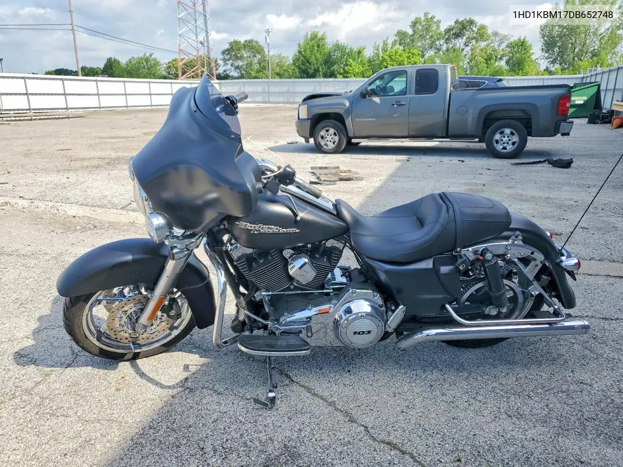 2013 Harley-Davidson Flhx Street Glide VIN: 1HD1KBM17DB652748 Lot: 59307986