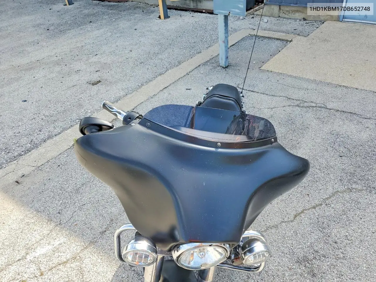 2013 Harley-Davidson Flhx Street Glide VIN: 1HD1KBM17DB652748 Lot: 59307986