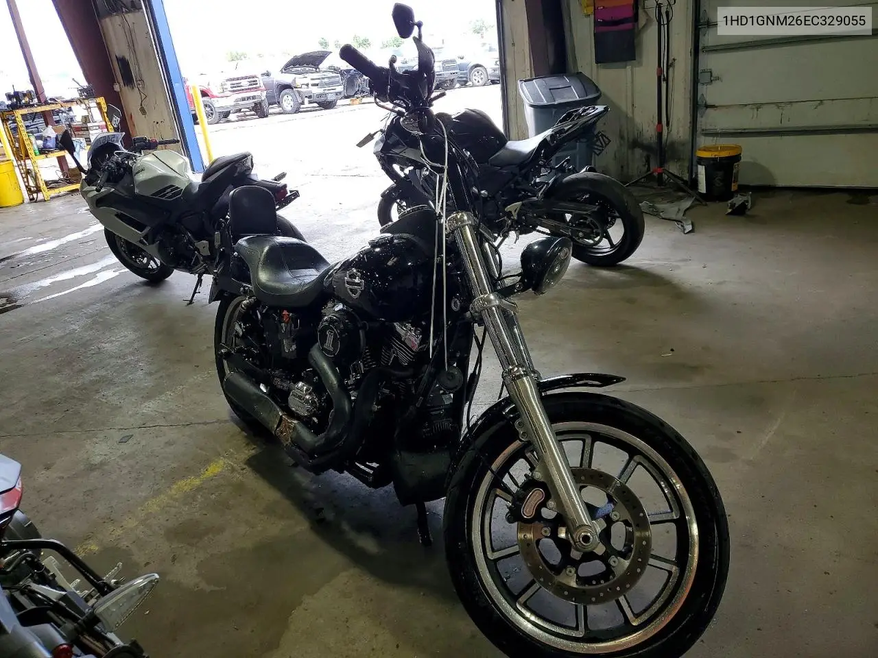 2014 Harley-Davidson Fxdl Dyna Low Rider VIN: 1HD1GNM26EC329055 Lot: 55221996