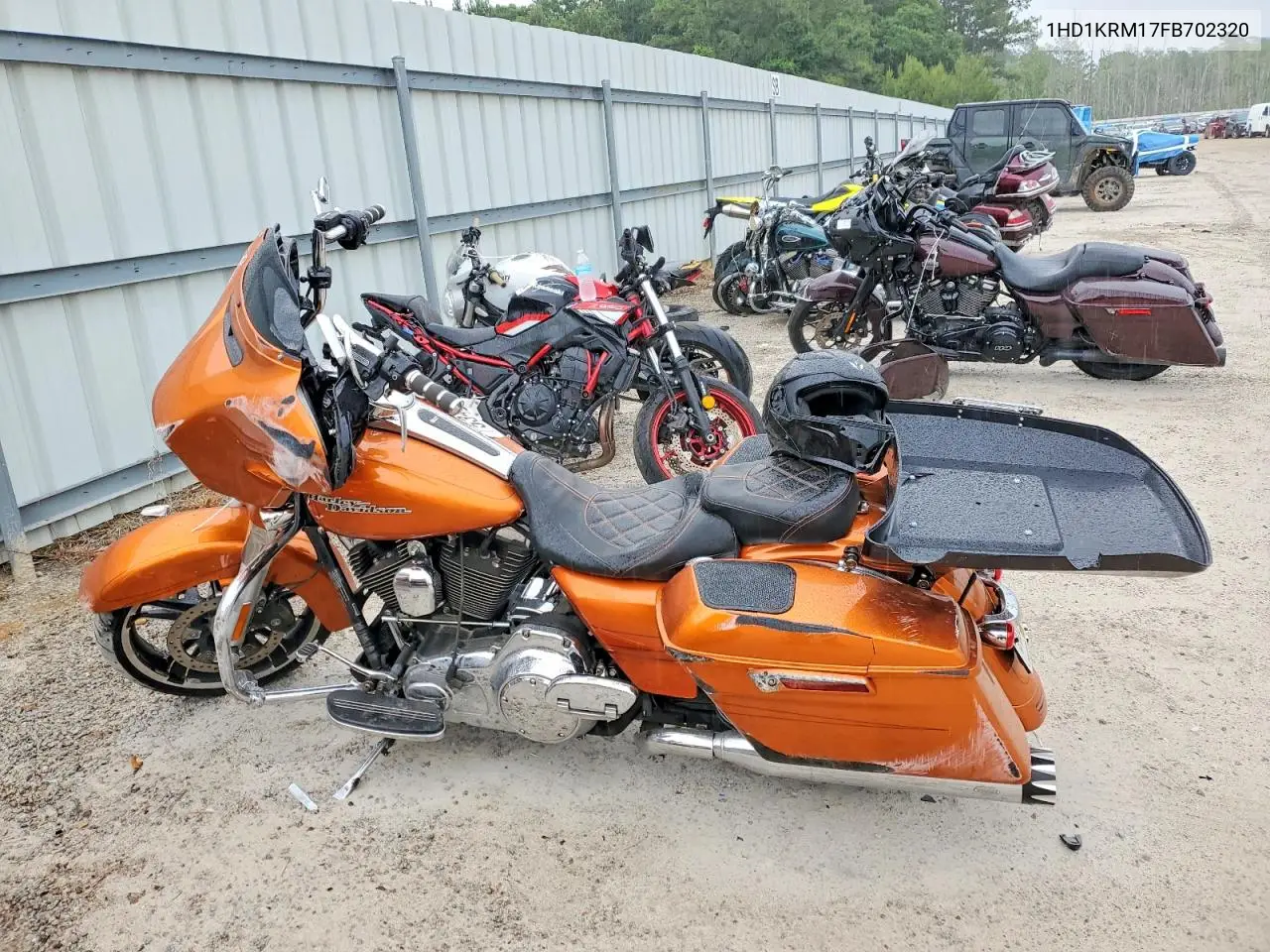 2015 Harley-Davidson Flhxs Street Glide Special VIN: 1HD1KRM17FB702320 Lot: 53423656
