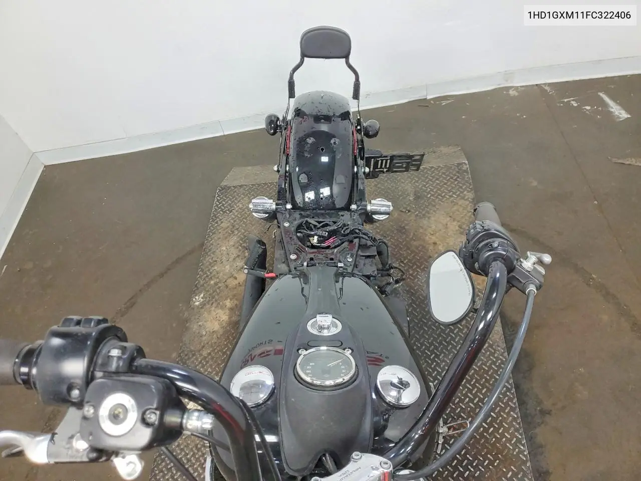2015 Harley-Davidson Fxdb Dyna Street Bob VIN: 1HD1GXM11FC322406 Lot: 53606796