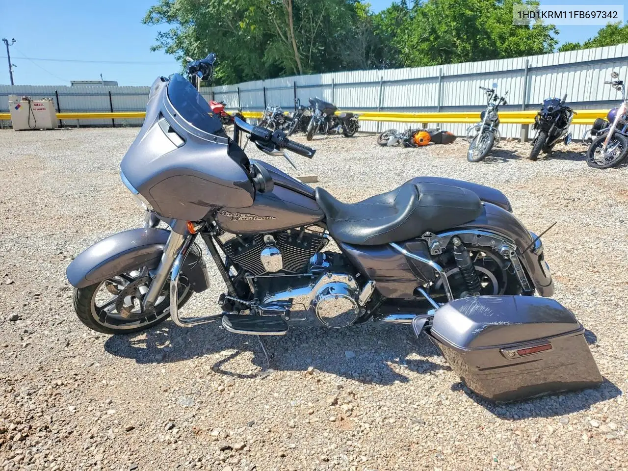 2015 Harley-Davidson Flhxs Street Glide Special VIN: 1HD1KRM11FB697342 Lot: 57410746