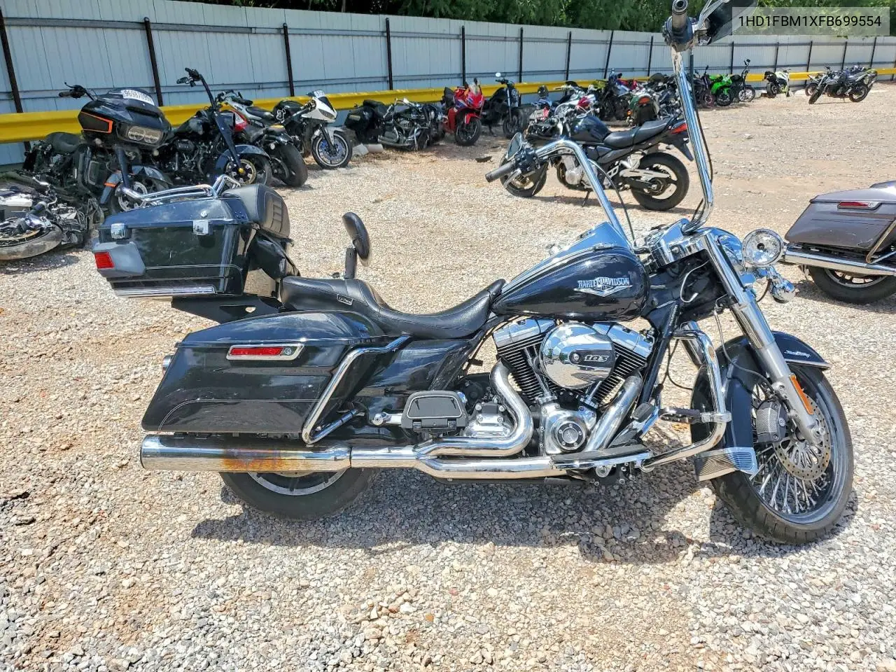 2015 Harley-Davidson Flhr Road King VIN: 1HD1FBM1XFB699554 Lot: 60872926