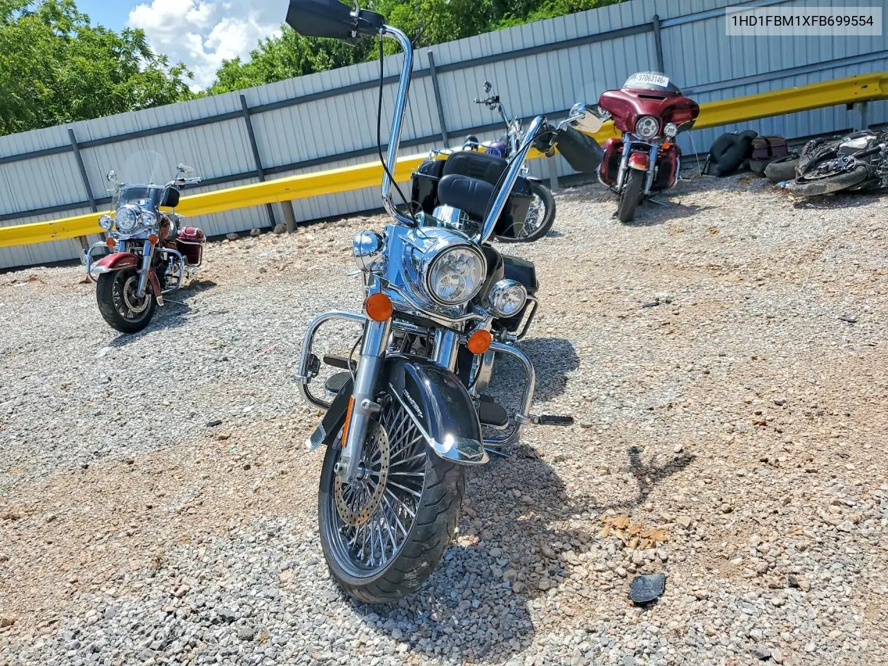 2015 Harley-Davidson Flhr Road King VIN: 1HD1FBM1XFB699554 Lot: 60872926