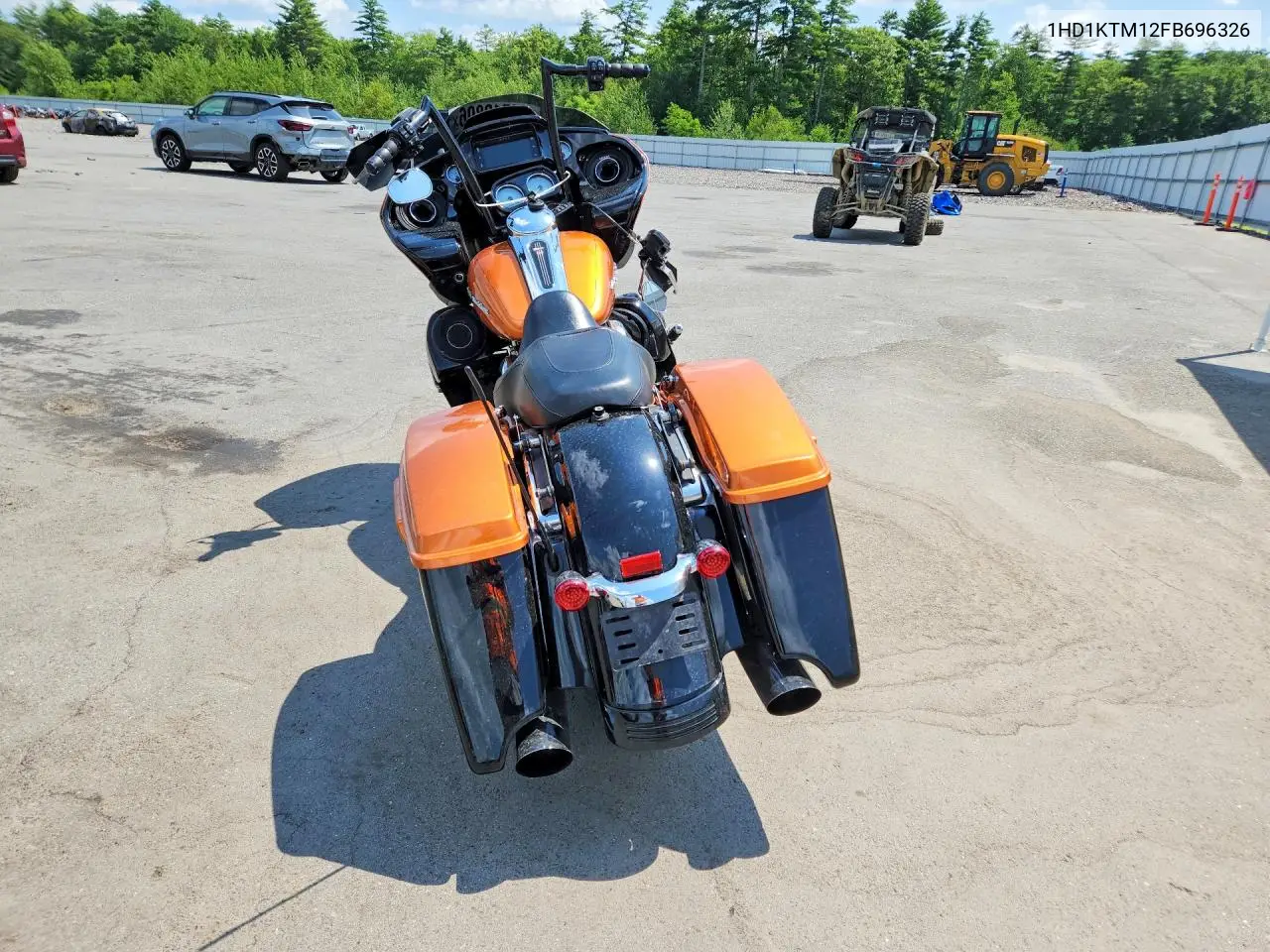 2015 Harley-Davidson Fltrxs Road Glide Special VIN: 1HD1KTM12FB696326 Lot: 61513806