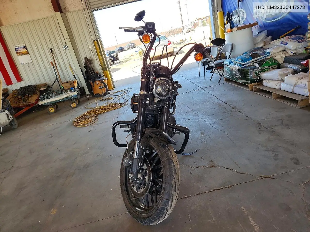 2016 Harley-Davidson Xl1200 Cx VIN: 1HD1LM320GC447273 Lot: 52089016