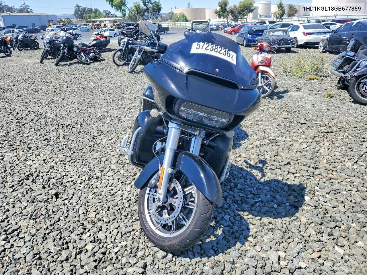 2016 Harley-Davidson Fltru VIN: 1HD1KGL18GB677869 Lot: 57238236