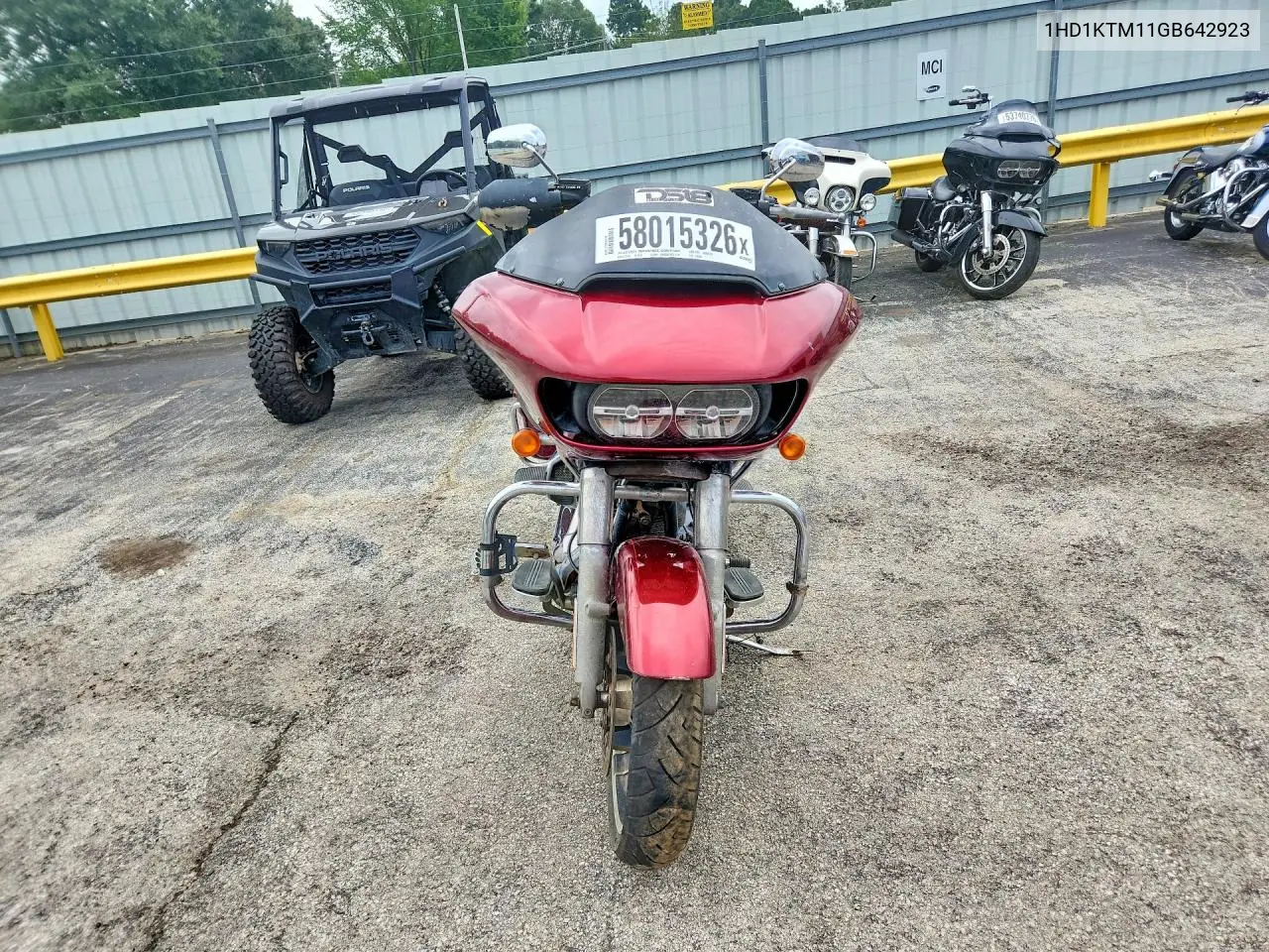2016 Harl Fltrxs Roa VIN: 1HD1KTM11GB642923 Lot: 58015326