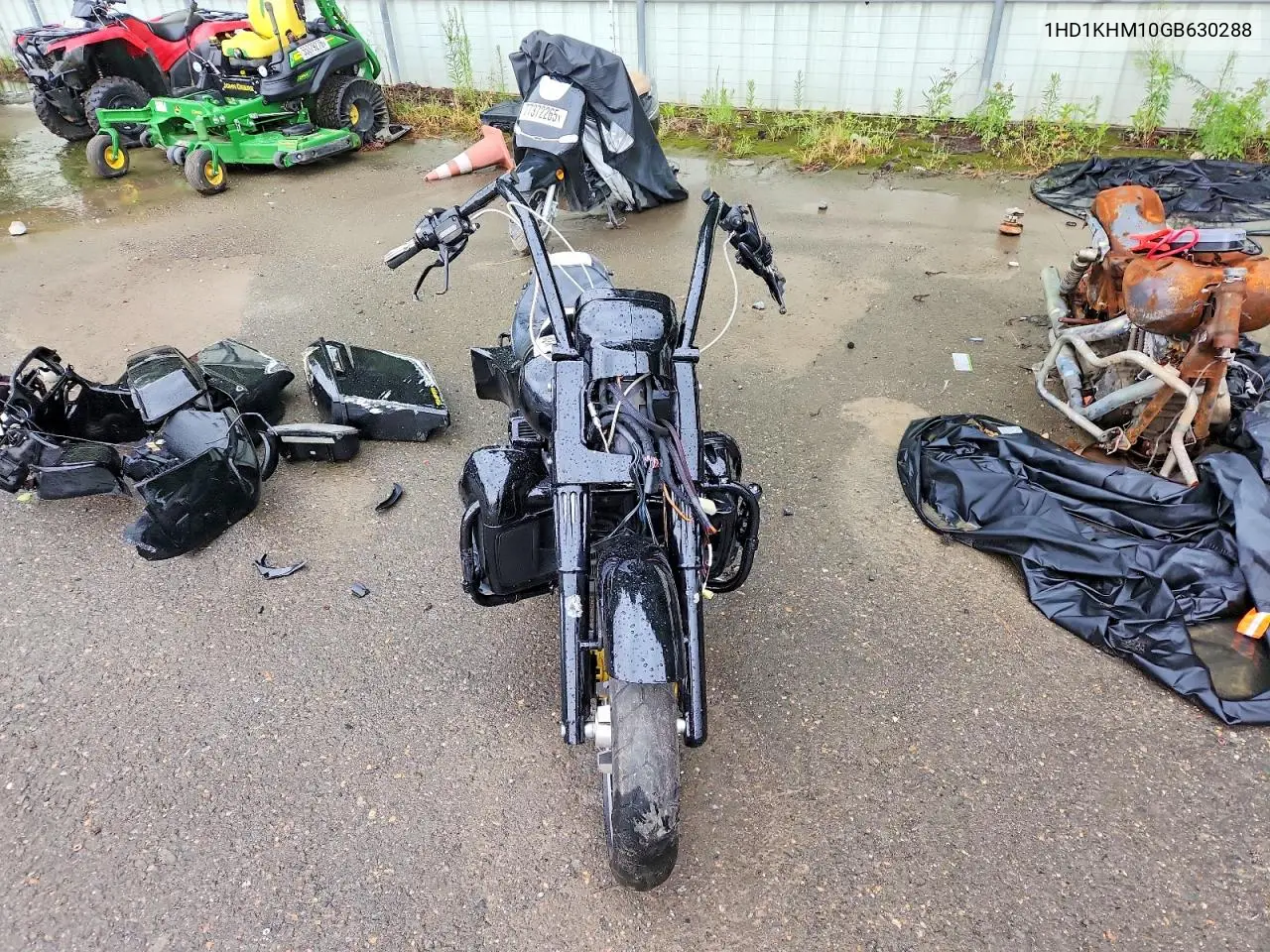 2016 Harley-Davidson Fltrx Road Glide VIN: 1HD1KHM10GB630288 Lot: 59192736