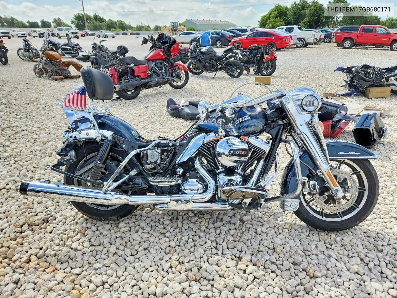 2016 Harley-Davidson Flhr Road King VIN: 1HD1FBM17GB680171 Lot: 59667816