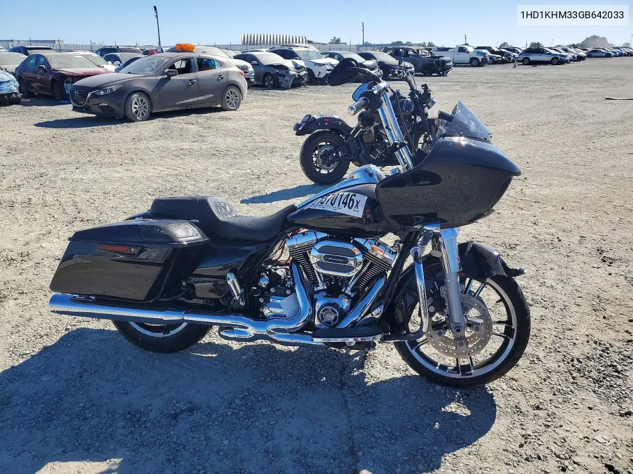 2016 Harley-Davidson Fltrx Road Glide VIN: 1HD1KHM33GB642033 Lot: 61370146