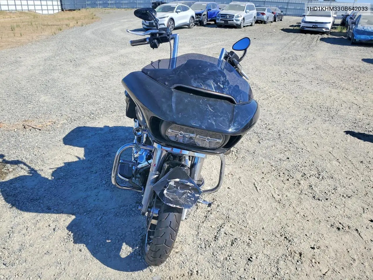2016 Harley-Davidson Fltrx Road Glide VIN: 1HD1KHM33GB642033 Lot: 61370146