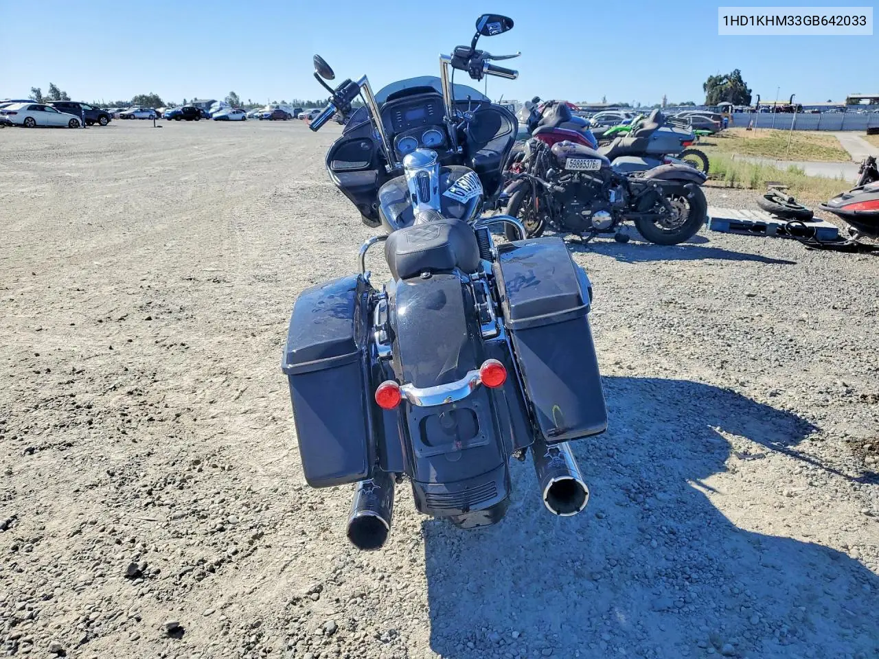 2016 Harley-Davidson Fltrx Road Glide VIN: 1HD1KHM33GB642033 Lot: 61370146