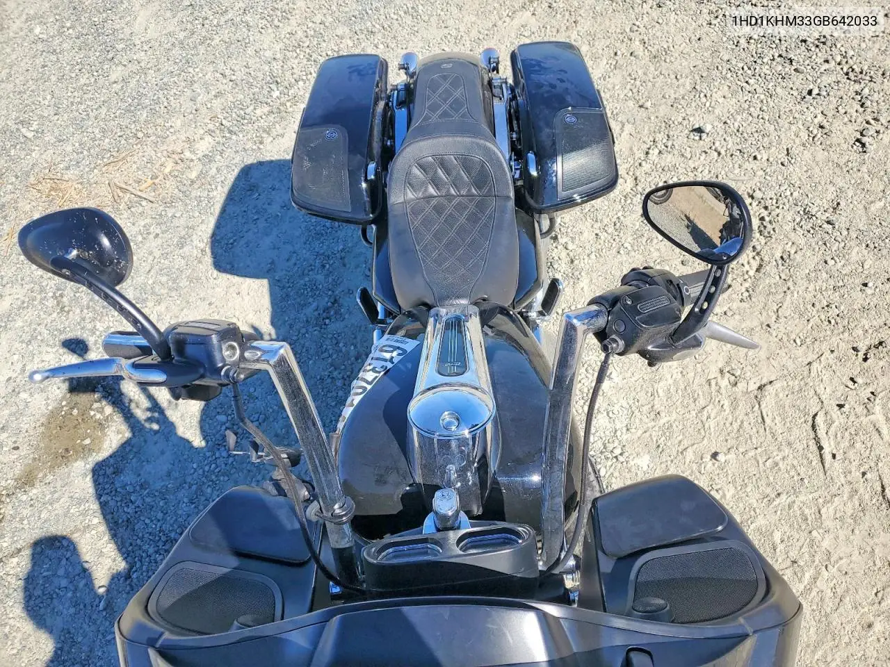 2016 Harley-Davidson Fltrx Road Glide VIN: 1HD1KHM33GB642033 Lot: 61370146