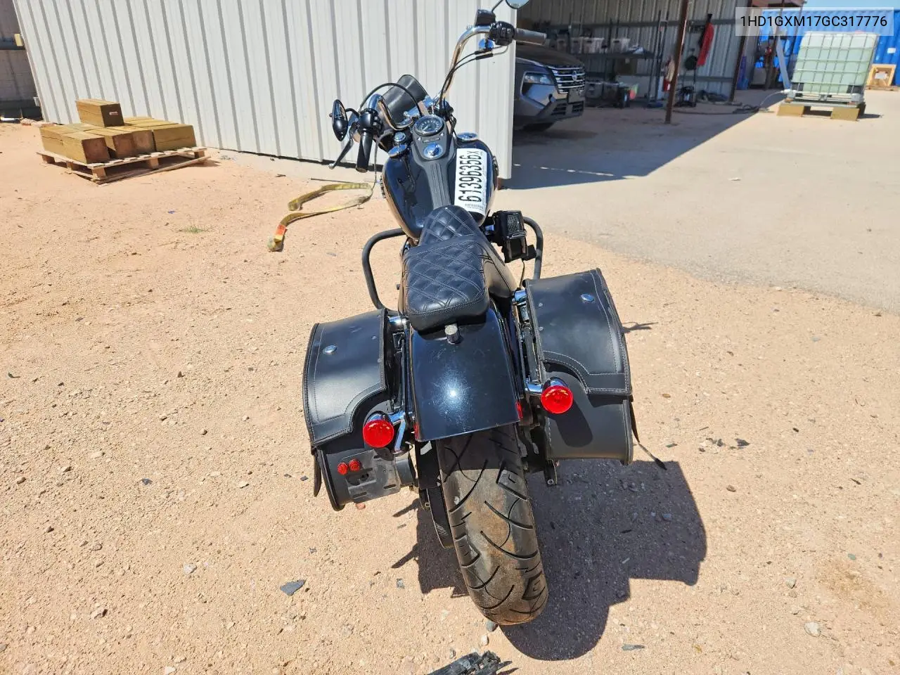 2016 Harley-Davidson Fxdb Dyna Street Bob VIN: 1HD1GXM17GC317776 Lot: 61396356