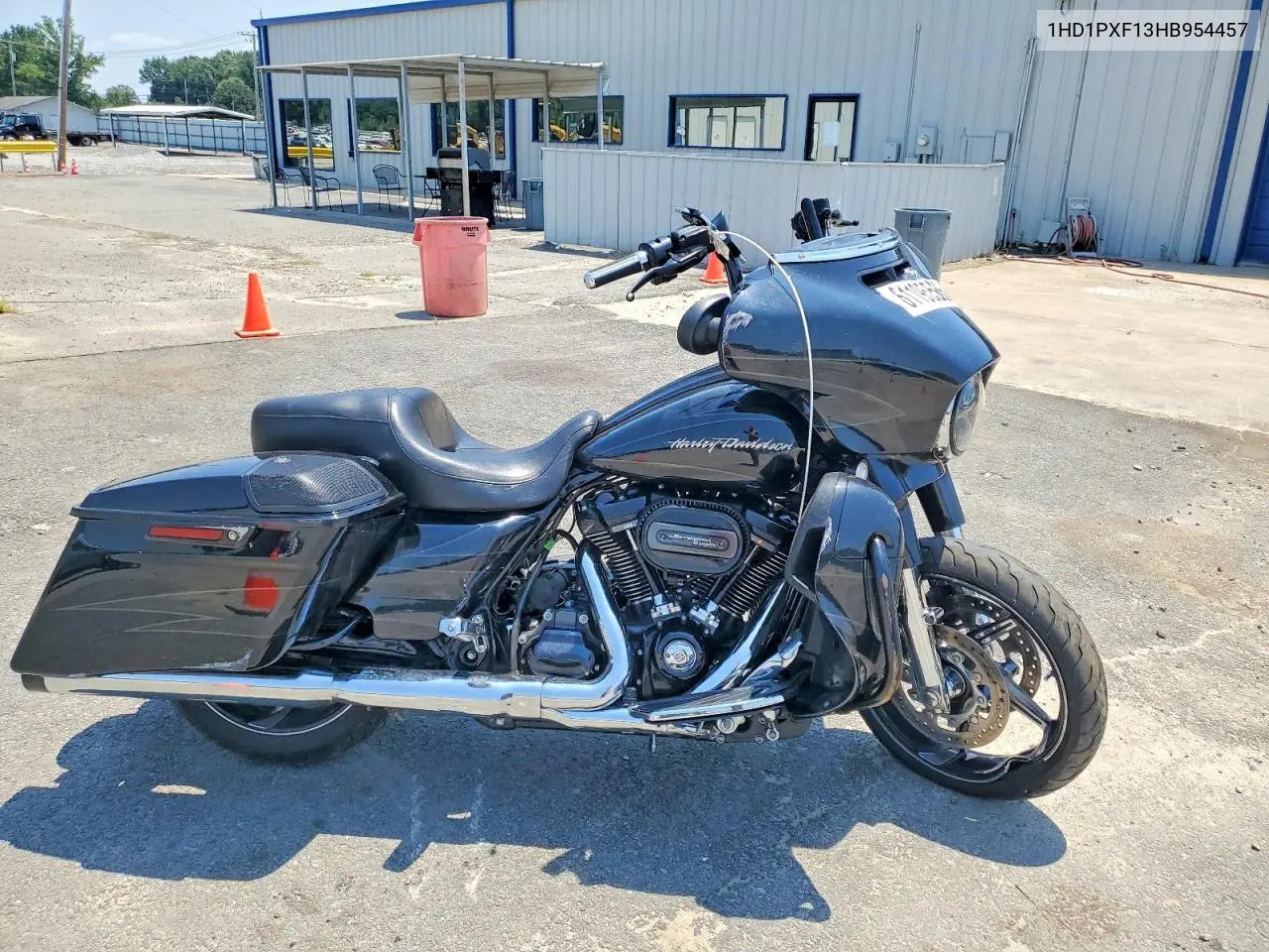 2017 Harley-Davidson Flhxse Cvo Street Glide VIN: 1HD1PXF13HB954457 Lot: 61195566