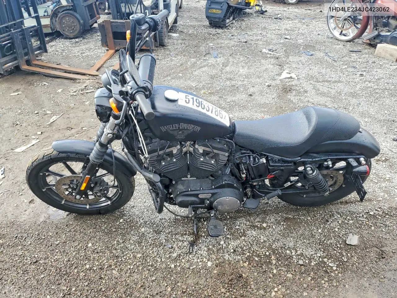 2018 Harley-Davidson Xl883 Iron 883 VIN: 1HD4LE234JC423062 Lot: 51963786