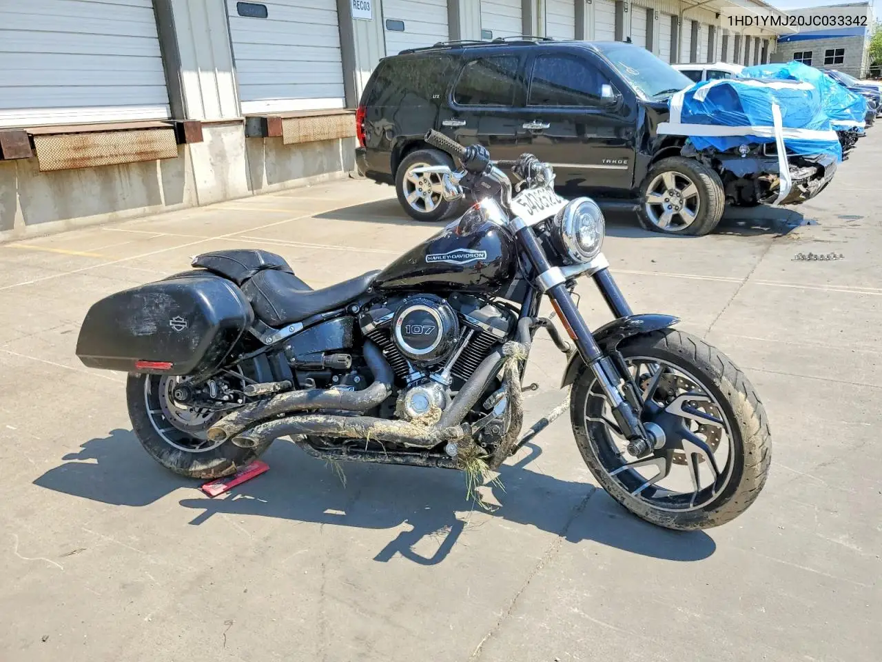 2018 Harley-Davidson Flsb Sport Glide VIN: 1HD1YMJ20JC033342 Lot: 54086206
