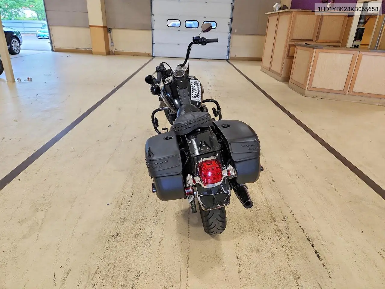 2019 Harley-Davidson Flhcs VIN: 1HD1YBK28KB065658 Lot: 58293636