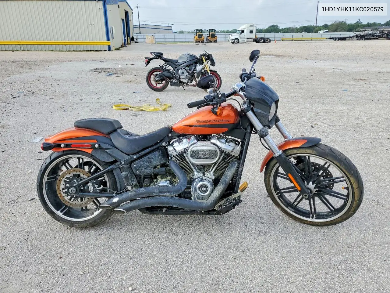 2019 Harley-Davidson Fxbrs VIN: 1HD1YHK11KC020579 Lot: 58381516