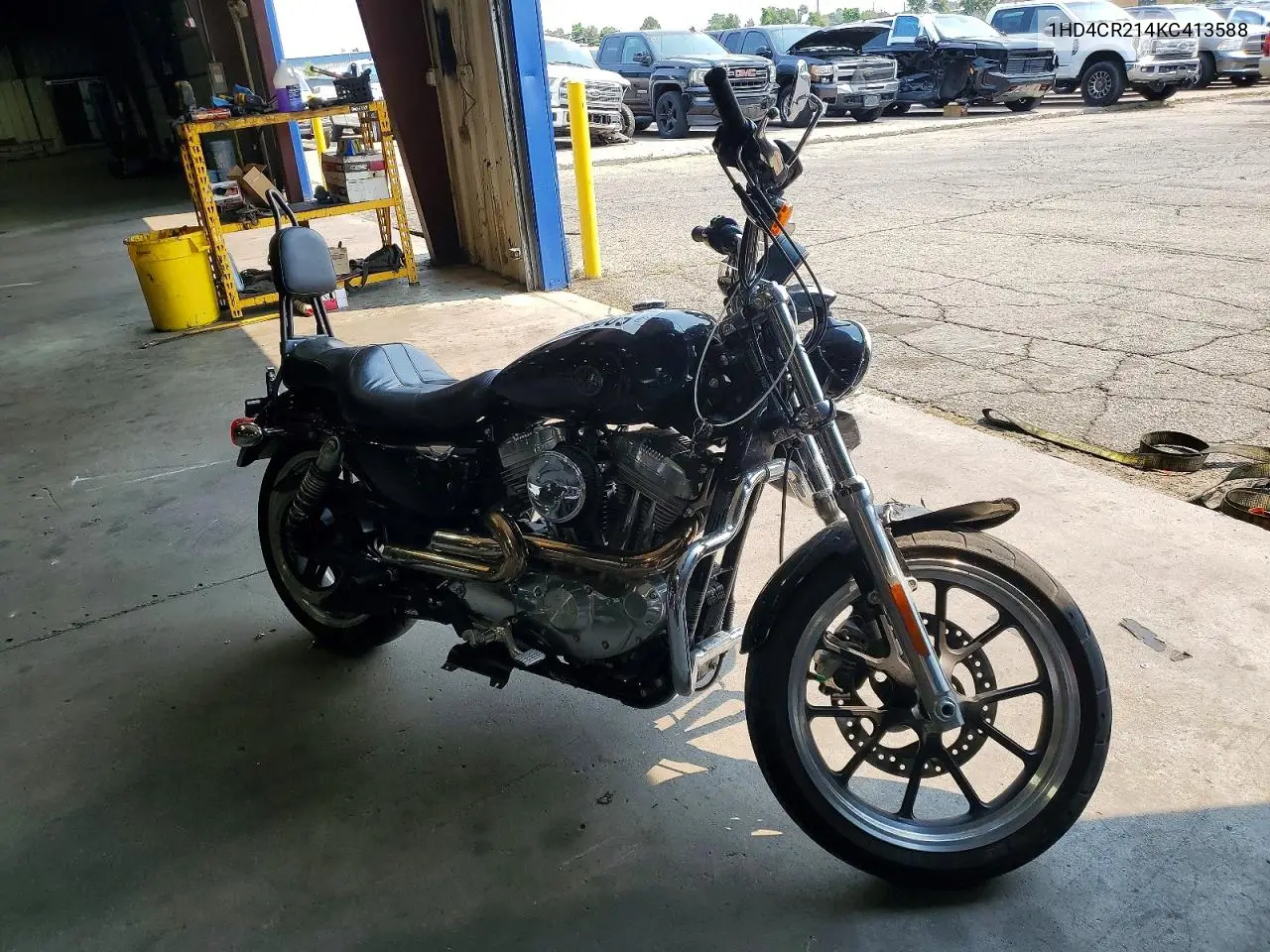 2019 Harley-Davidson Xl883 L VIN: 1HD4CR214KC413588 Lot: 60257856