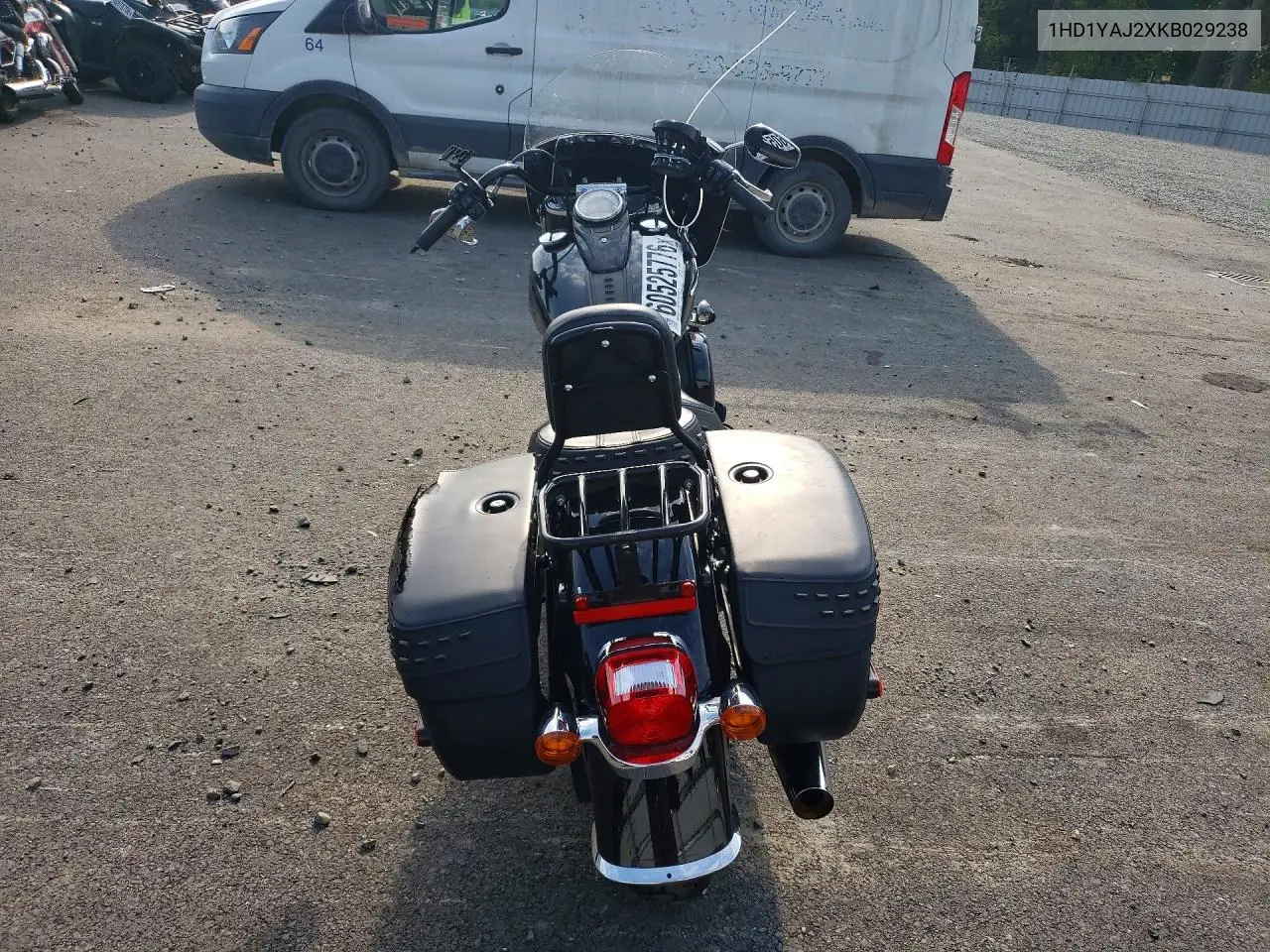 2019 Harley-Davidson Flhc VIN: 1HD1YAJ2XKB029238 Lot: 60525776