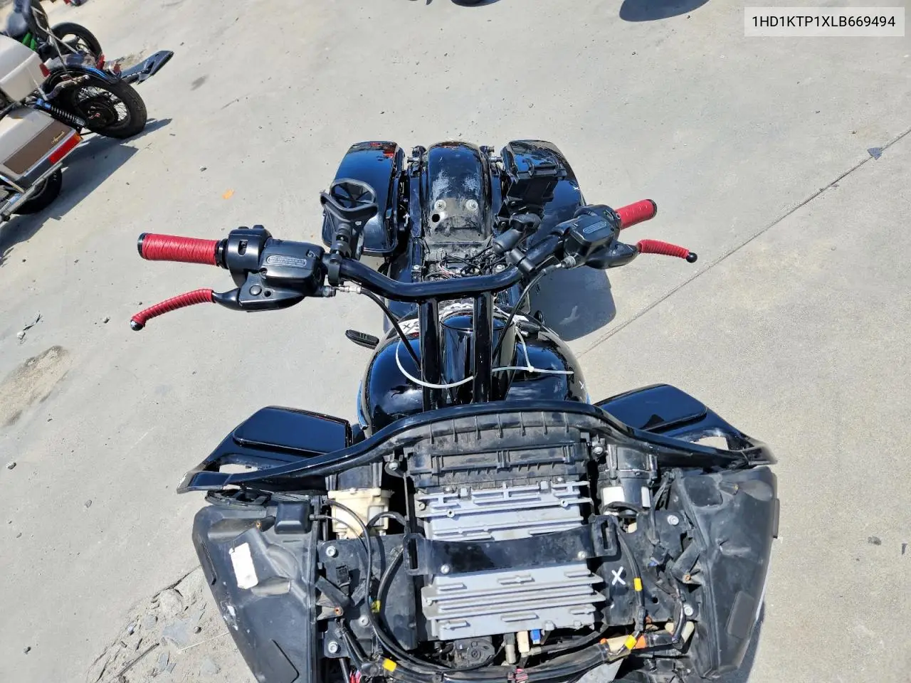 2020 Harley-Davidson Fltrxs VIN: 1HD1KTP1XLB669494 Lot: 62054216