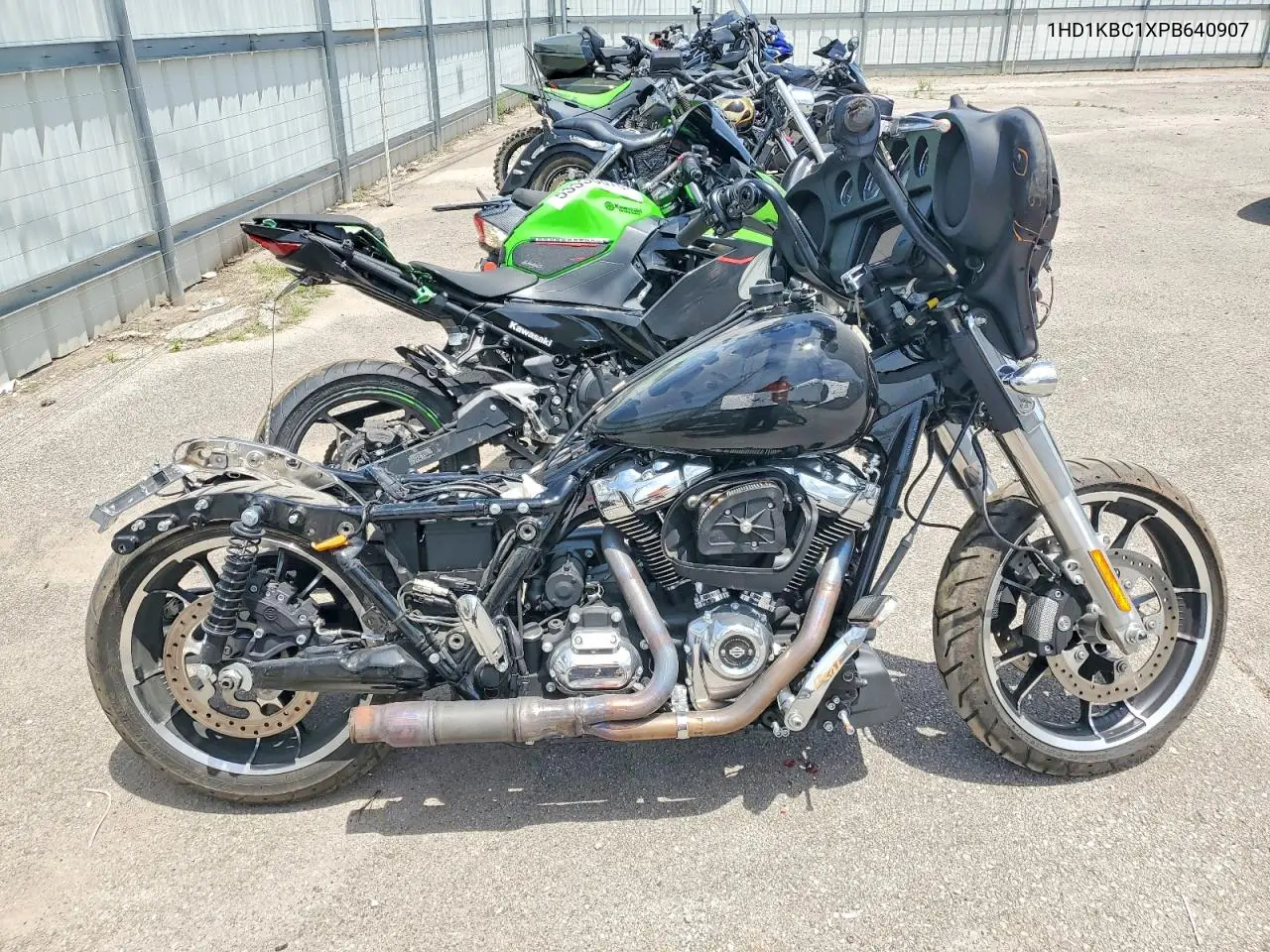2023 Harley-Davidson Flhx