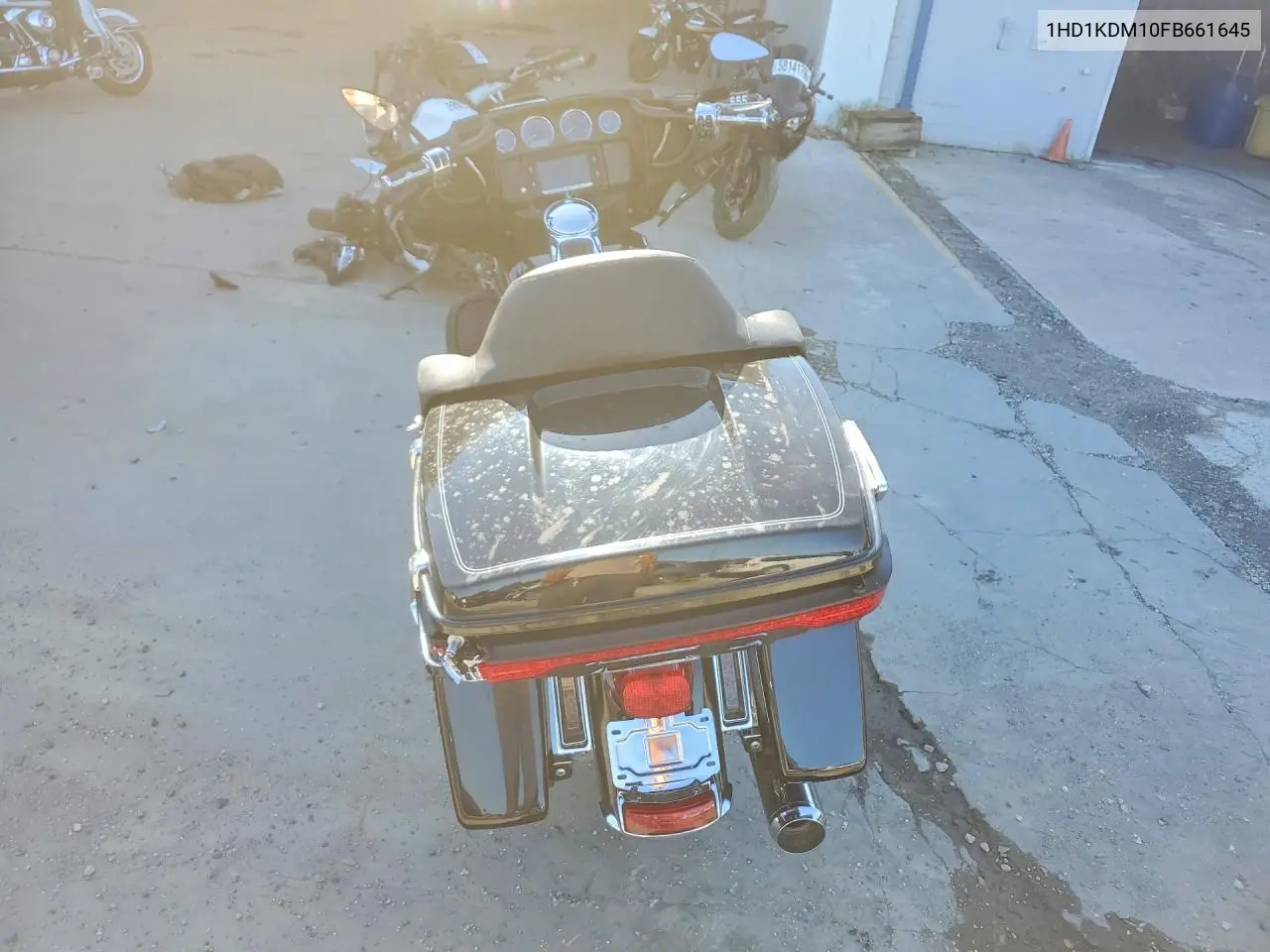 2015 Harley-Davidson Flhtcul Ultra Classic Low VIN: 1HD1KDM10FB661645 Lot: 58647036