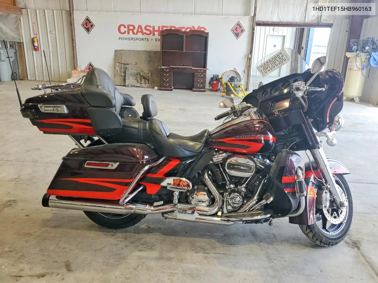 2017 Harley-Davidson Flhtkse Cvo Limited VIN: 1HD1TEF15HB960163 Lot: 58290396