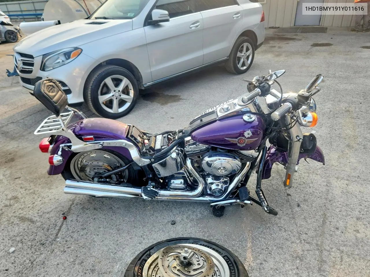 1HD1BMY191Y011616 2001 Harley-Davidson Flstf