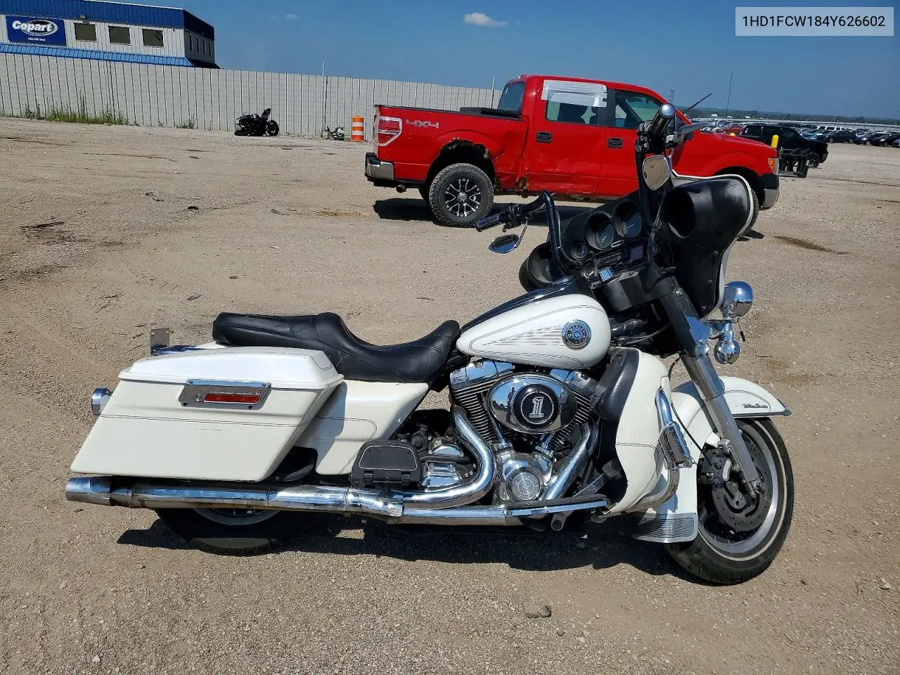 2004 Harley-Davidson Flhtcui VIN: 1HD1FCW184Y626602 Lot: 59920346