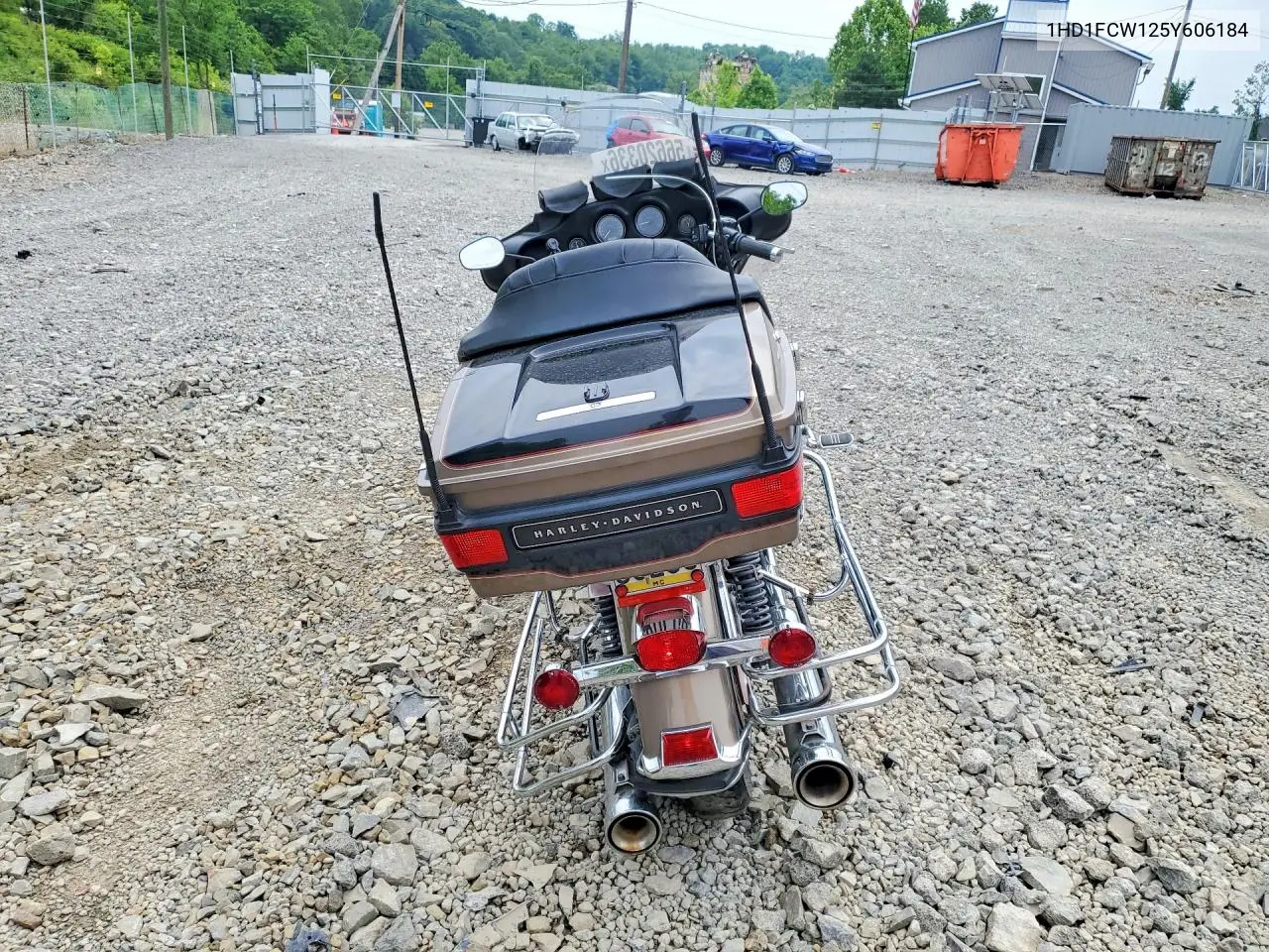 2005 Harley-Davidson Flhtcui VIN: 1HD1FCW125Y606184 Lot: 56620336