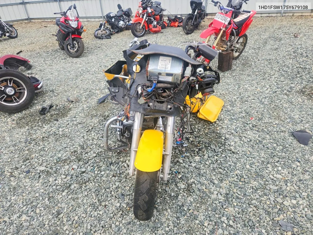 2005 Harley-Davidson Fltri VIN: 1HD1FSW175Y679108 Lot: 61507446