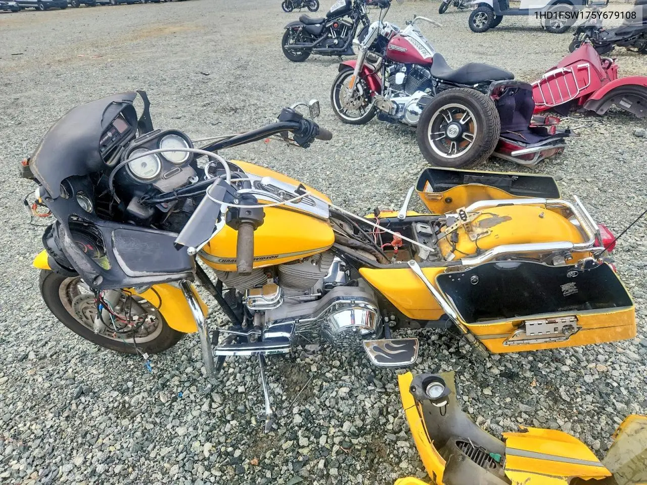 2005 Harley-Davidson Fltri VIN: 1HD1FSW175Y679108 Lot: 61507446