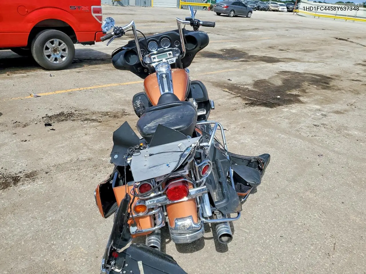 2008 Harley-Davidson Flhtcui 105Th Anniversary Edition VIN: 1HD1FC4458Y637348 Lot: 51891346