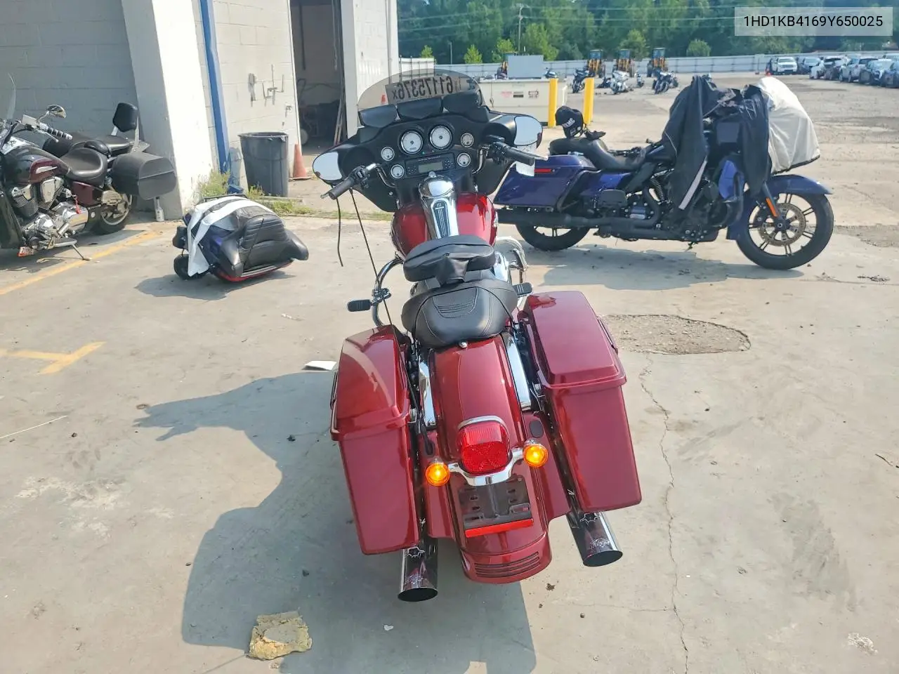 2009 Harley-Davidson Flhx VIN: 1HD1KB4169Y650025 Lot: 61175376