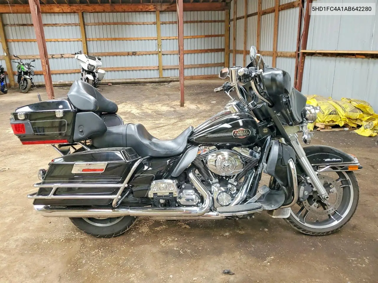 2010 Harley-Davidson Flhtcu VIN: 5HD1FC4A1AB642280 Lot: 59546706
