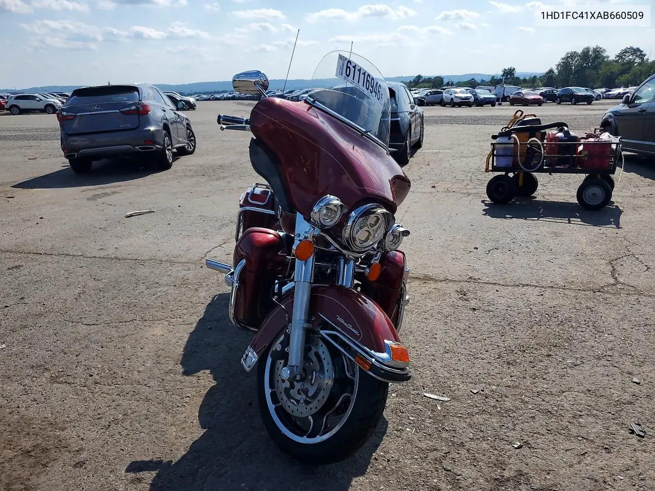 2010 Harley-Davidson Flhtcu VIN: 1HD1FC41XAB660509 Lot: 61116946