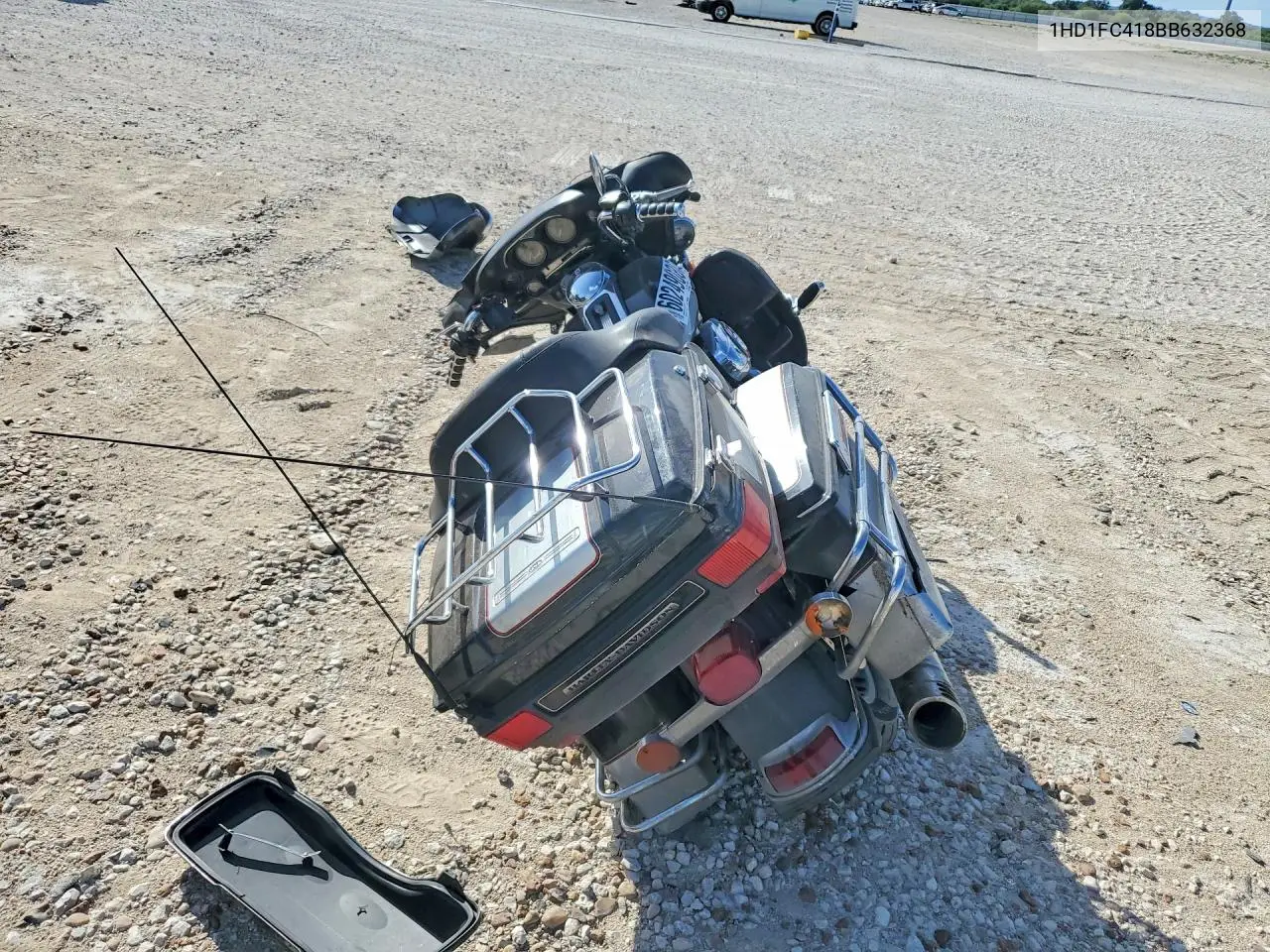 2011 Harley-Davidson Flhtcu VIN: 1HD1FC418BB632368 Lot: 60249086