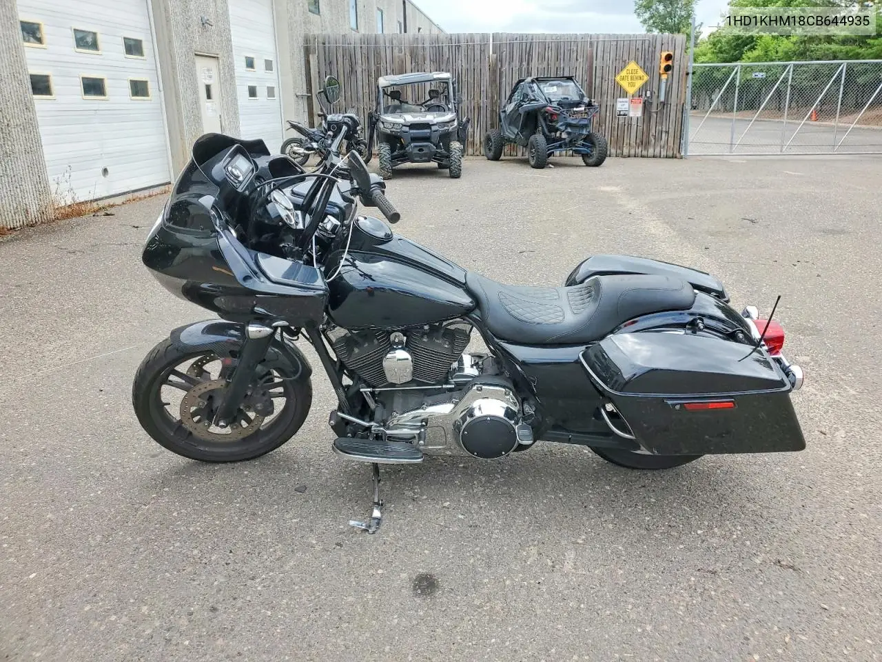 2012 Harley-Davidson Fltrx Road Glide Custom VIN: 1HD1KHM18CB644935 Lot: 60743286
