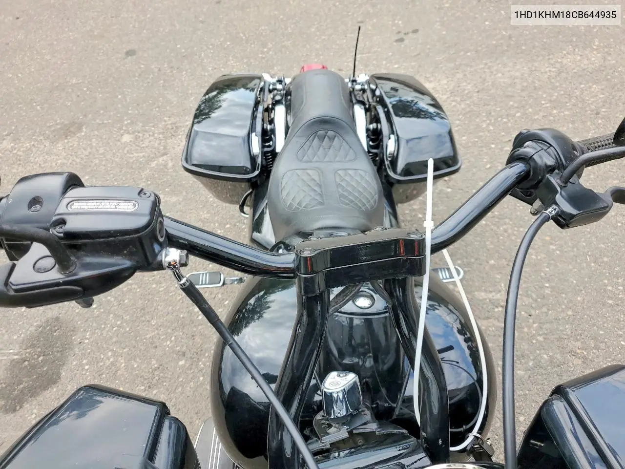 2012 Harley-Davidson Fltrx Road Glide Custom VIN: 1HD1KHM18CB644935 Lot: 60743286