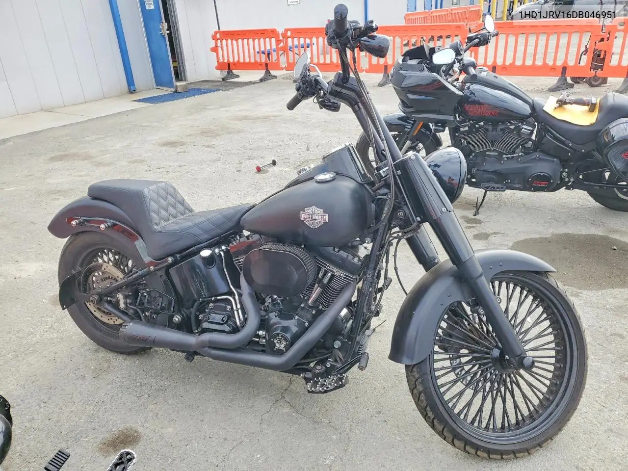 2013 Harley-Davidson Fls Softail Slim VIN: 1HD1JRV16DB046951 Lot: 59871976
