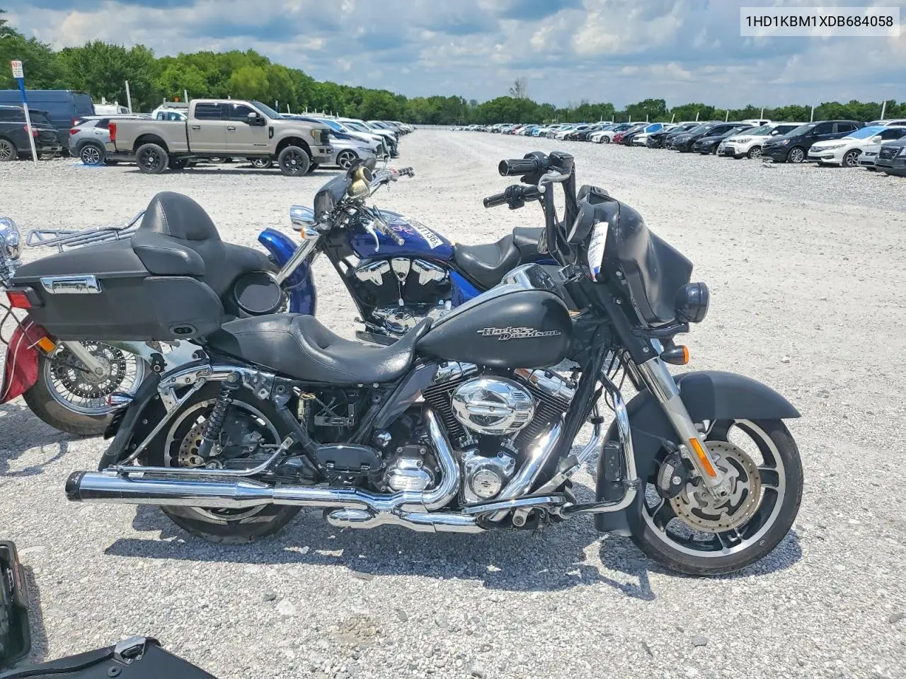 2013 Harley-Davidson Flhx Street Glide VIN: 1HD1KBM1XDB684058 Lot: 85769235