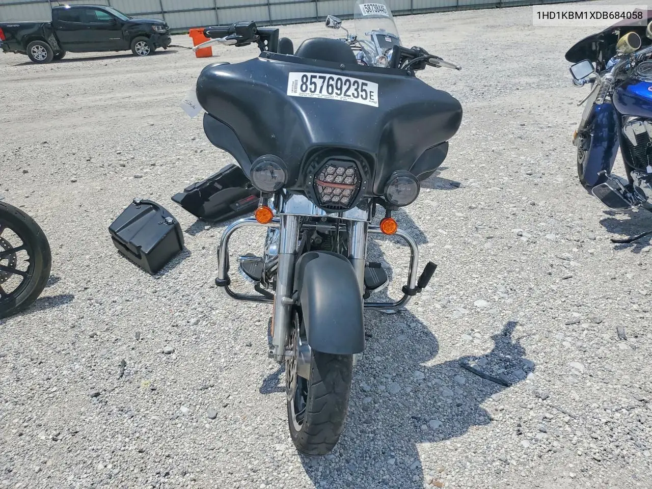 2013 Harley-Davidson Flhx Street Glide VIN: 1HD1KBM1XDB684058 Lot: 85769235