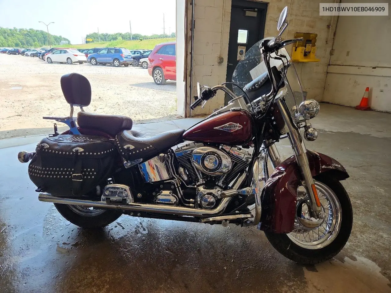 2014 Harley-Davidson Flstc Heritage Softail Classic VIN: 1HD1BWV10EB046909 Lot: 60991876