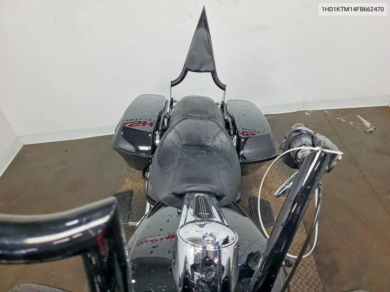 2015 Harley-Davidson Fltrxs Road Glide Special VIN: 1HD1KTM14FB662470 Lot: 58833026