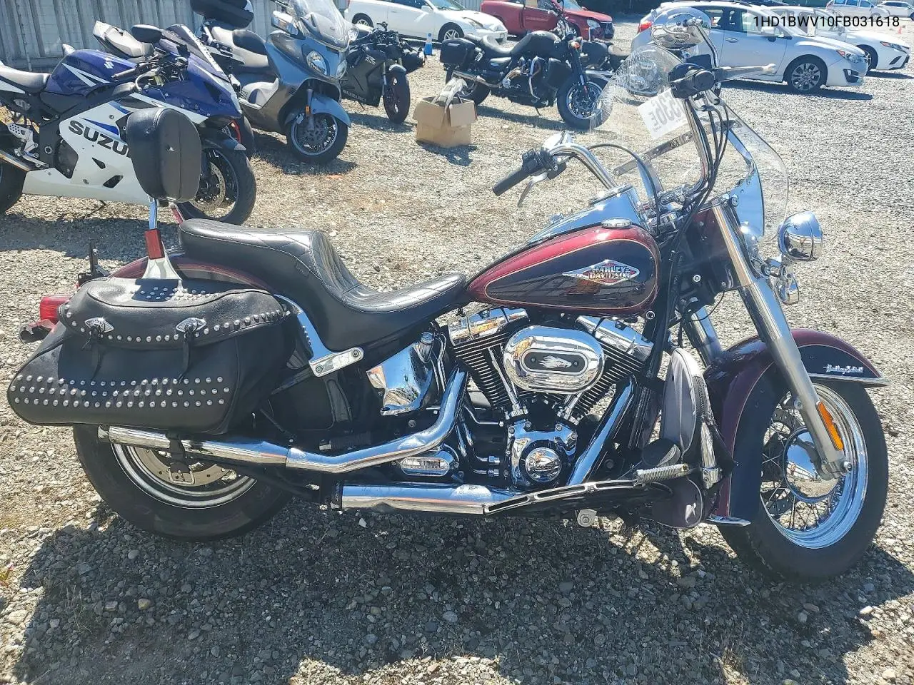 2015 Harley-Davidson Flstc Heritage Softail Classic VIN: 1HD1BWV10FB031618 Lot: 61040536