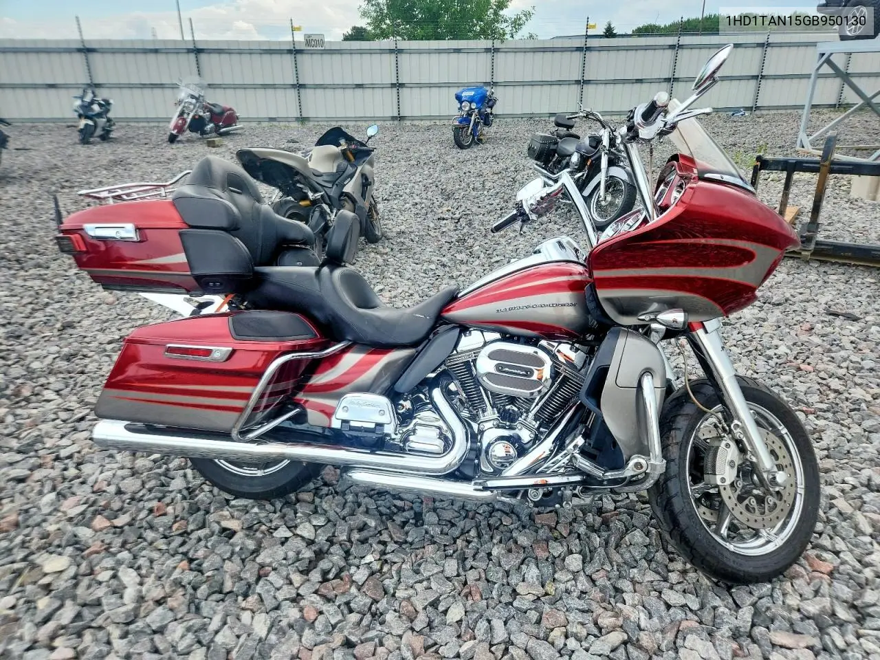 2016 Harley-Davidson Fltruse Cvo Road Glide VIN: 1HD1TAN15GB950130 Lot: 59134846